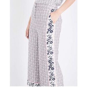 “TED BAKER” Geometric and Floral Print Wide Leg Cropped Pant